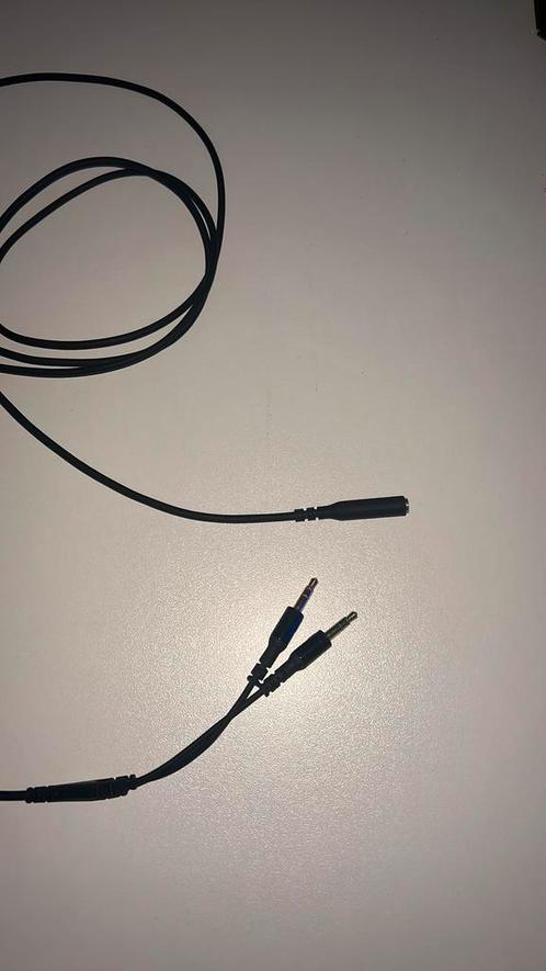3.5 mm jack splitter kabel., Computers en Software, Pc- en Netwerkkabels, Zo goed als nieuw, Ophalen of Verzenden