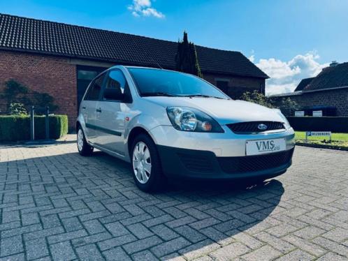 Ford Fiesta 1.3 Essence * Climatiseur * Garantie * 5 portes, Autos, Ford, Entreprise, Achat, Fiësta, ABS, Airbags, Air conditionné