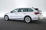 (2ARR435) SKODA OCTAVIA COMBI, Autos, Argent ou Gris, Achat, Entreprise, Carnet d'entretien