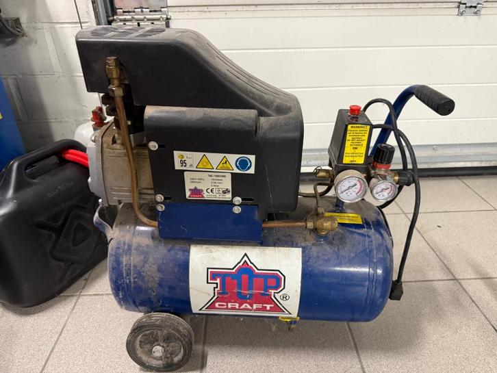 compressor topcraft 24L 8bar, Doe-het-zelf en Bouw, Compressors, Gebruikt, 6 tot 10 bar, Minder dan 25 liter, 200 tot 400 liter/min