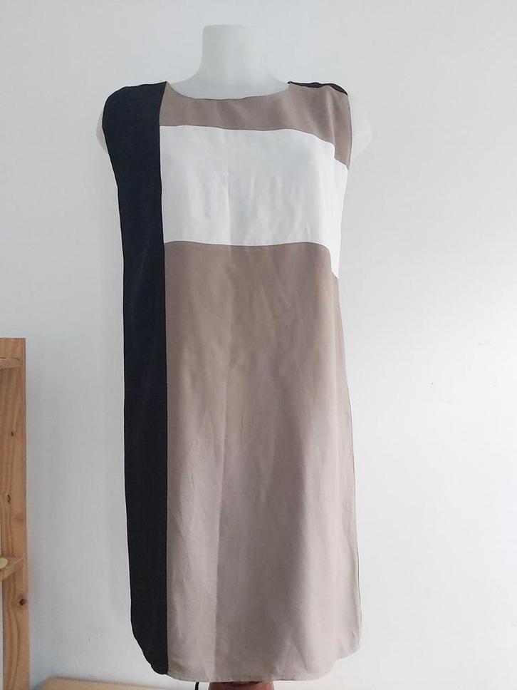 IKKS robe chic et ample taille S/M, Vêtements | Femmes, Robes, Comme neuf, Enlèvement ou Envoi