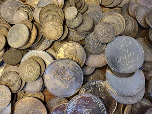 Wereld 1 kilo zilveren munten, Postzegels en Munten, Edelmetalen en Baren, Zilver, Ophalen of Verzenden