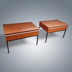 Vintage modernistische nachtkastjes Hout en metaal uit de ja, Antiek en Kunst, Ophalen