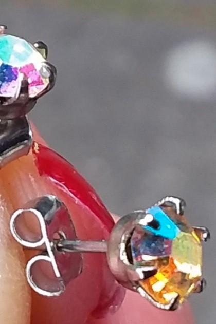 Oude mooi Oorstekers., Handtassen en Accessoires, Oorbellen, Ophalen of Verzenden