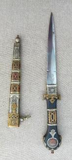 Luxueux poignard arabe en métal argenté, Enlèvement ou Envoi, Armée de terre, Couteau ou Poignard