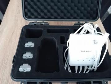 DJI mini. 2   batterijen , koffer   RC  water dicht, Xy. beschikbaar voor biedingen