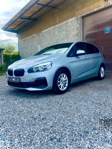 BMW 218 active tourer 74000km automatique  disponible aux enchères