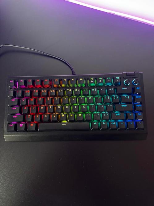 Razer Blackwidow v4 75% - Orange tactiles, Computers en Software, Toetsenborden, Zo goed als nieuw, Qwerty, Bedraad, Ergonomisch