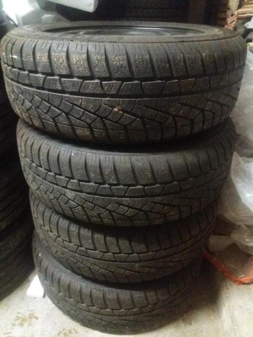 Winterbanden op stalen velgen, Auto-onderdelen, Banden en Velgen, Banden en Velgen, Winterbanden, 16 inch, 205 mm, Personenwagen