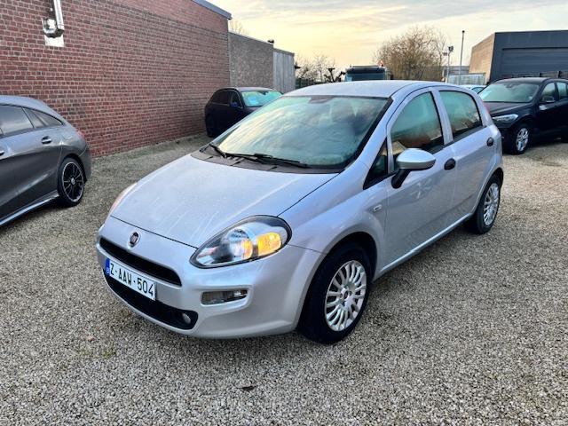 FIAT PUNTO 1.2i BENZINE 2015, Auto's, Fiat, Bedrijf, Te koop, Punto, ABS, Airbags, Airconditioning, Boordcomputer, Centrale vergrendeling