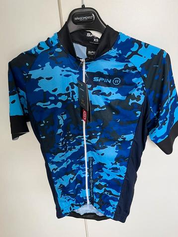 Nieuw fietstrui mt XS beschikbaar voor biedingen