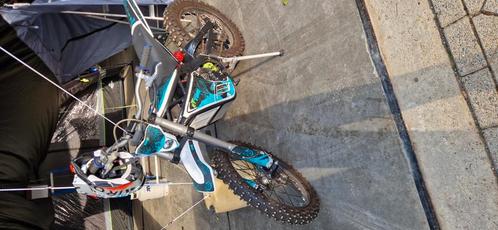 Grote snelle crossmotor elektrisch, Fietsen en Brommers, Minibikes, Midibikes en Pitbikes, Zo goed als nieuw, Ophalen