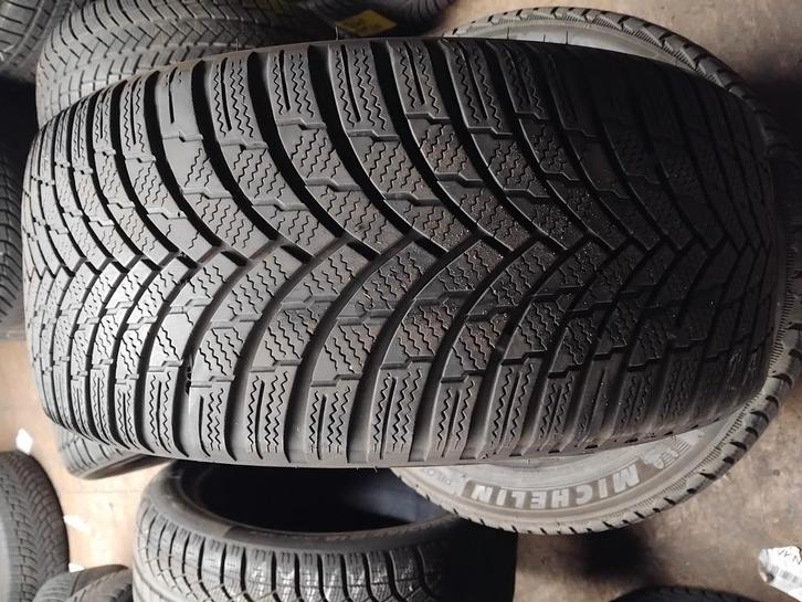 2354518  235/45/18 23545r18 winter Firestone, Auto-onderdelen, Banden en Velgen, Ophalen