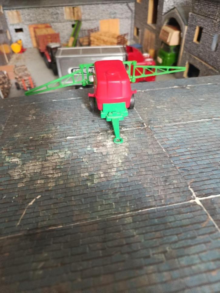 Solido sproeier, Hobby en Vrije tijd, Modelauto's | 1:32, Zo goed als nieuw, Tractor of Landbouw, Overige merken, Ophalen of Verzenden