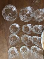 Magnifique lot de 12 verres en cristal