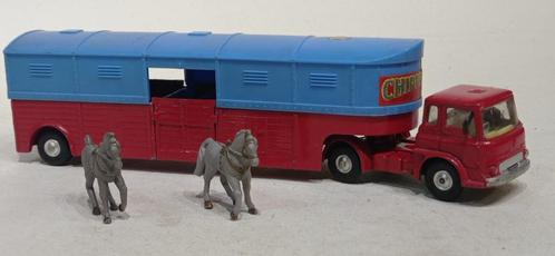 CORGI TOYS CIRCUS CHIPPERFIELD BEDFORD PAARDENTRANSPORT, Hobby en Vrije tijd, Modelauto's | 1:43, Gebruikt, Bus of Vrachtwagen