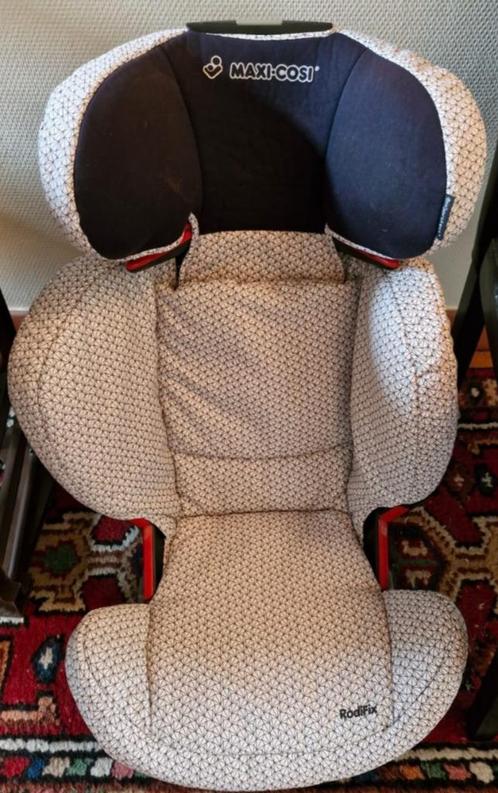 AUTOSTOEL, Kinderen en Baby's, Autostoeltjes, Zo goed als nieuw, Maxi-Cosi, Zijbescherming, Ophalen