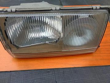 mercedes w123 koplamp beschikbaar voor biedingen