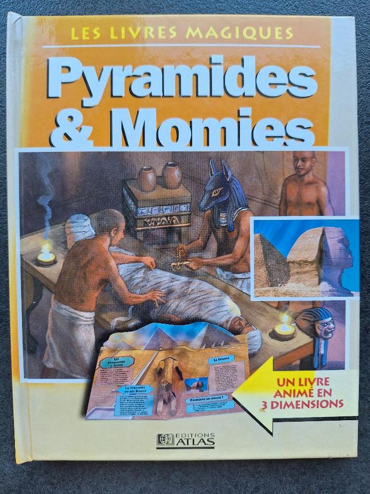 Pyramides et momies (3 dimensions)- atlas, Livres, Livres pour enfants | Jeunesse | Moins de 10 ans, Comme neuf, Non-fiction, Enlèvement ou Envoi