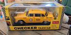 Sun Star, schaal 1:18, New York Yellow Checker Taxi Cab 1981, Enlèvement ou Envoi, Neuf, Voiture, Sun Star