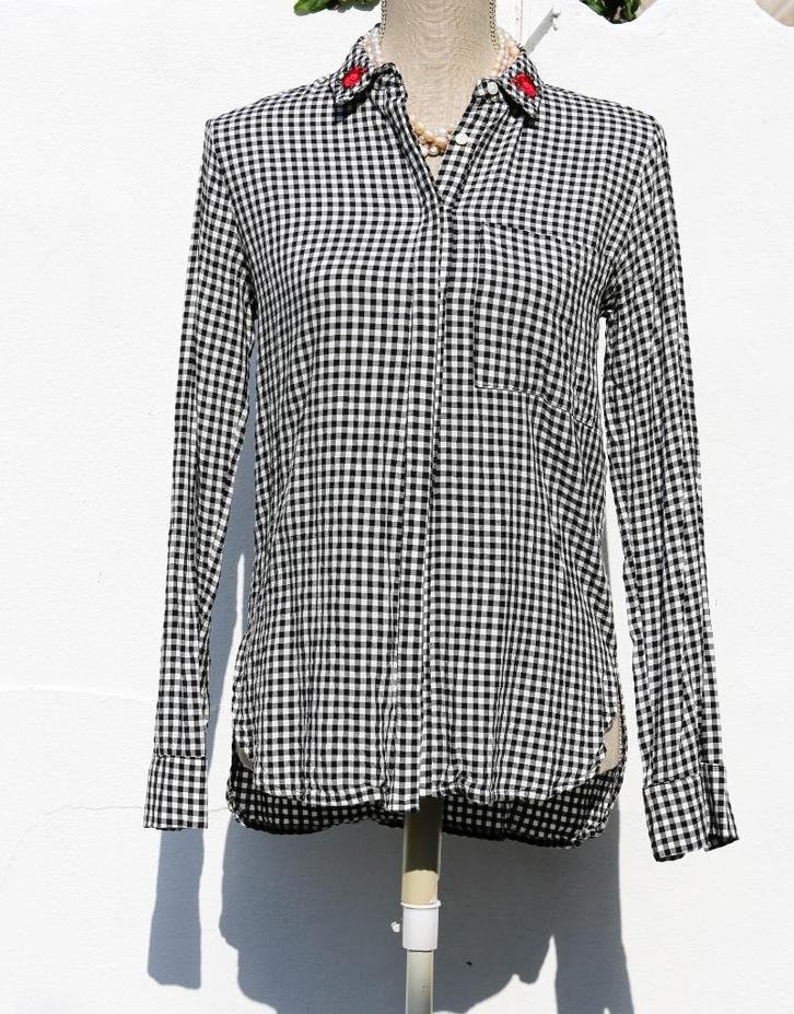 Zeer mooi shirt van Pull & Bear, maat S (of M), Kleding | Dames, Blouses en Tunieken, Zo goed als nieuw, Maat 36 (S), Zwart, Ophalen of Verzenden