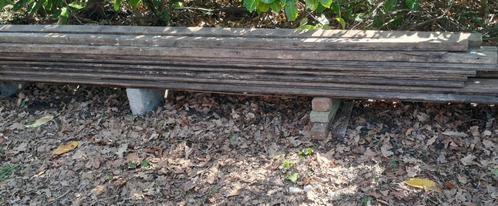 Balken en planken in tropisch hout Teak, Doe-het-zelf en Bouw, Hout en Planken, Gebruikt, Balk, Overige houtsoorten, 25 tot 50 mm