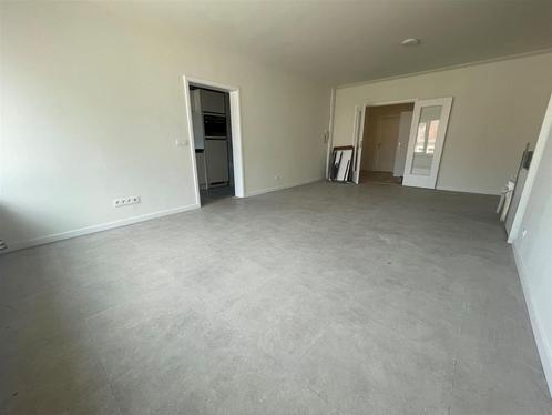 Appartement te huur in Deurne, 2 slpks, Immo, Huizen te huur, Appartement, B