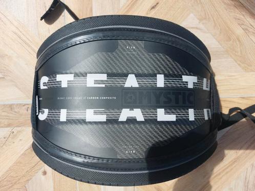 Mystic Stealth Waist Trapeze Maat M nieuw., Watersport en Boten, Kitesurfen, Zo goed als nieuw, Trapeze, Ophalen