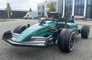 Aston Martin Formule 1 Cognizant 24V Groen - Leder - Rubber