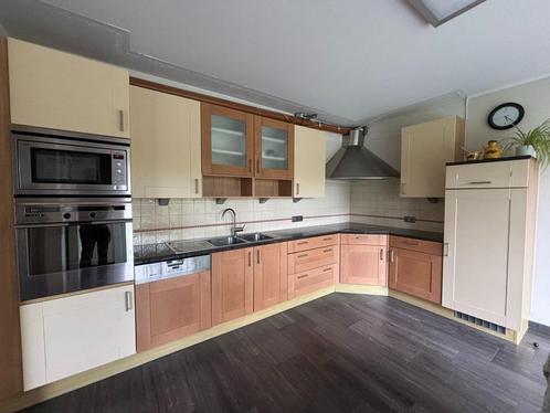 Keuken (Bruynzeel) te koop, Huis en Inrichting, Keuken | Complete keukens, Gebruikt, Hoekkeuken, Overige kleuren, Graniet of Steen