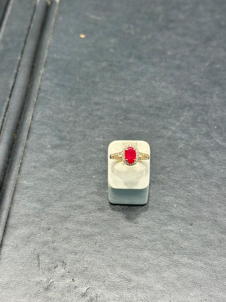 18k goud diamanten robijn ring, Bijoux, Sacs & Beauté, Bagues, Neuf, Or, Enlèvement