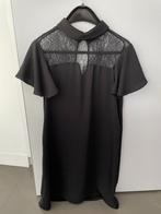Zwart kleed maat XS, in perfecte staat! Achteraan mooi kante, Kleding | Dames, Jurken, Maat 34 (XS) of kleiner, Ophalen of Verzenden