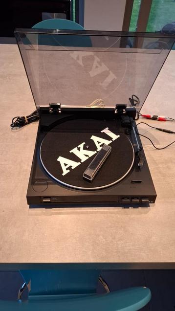 Akai Platenspeler ATT01U bluetooth transmitter kuisborstel beschikbaar voor biedingen