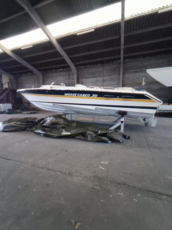 Riva monte carlo 30 uniekum/verzamelobject, Watersport en Boten, Motorboten en Motorjachten, Gebruikt, Polyester, 9 tot 12 meter