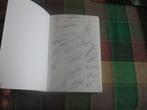 boek Beerschot getekend door staf en spelers 1 provinciale, Ophalen, Zo goed als nieuw, Boek of Tijdschrift