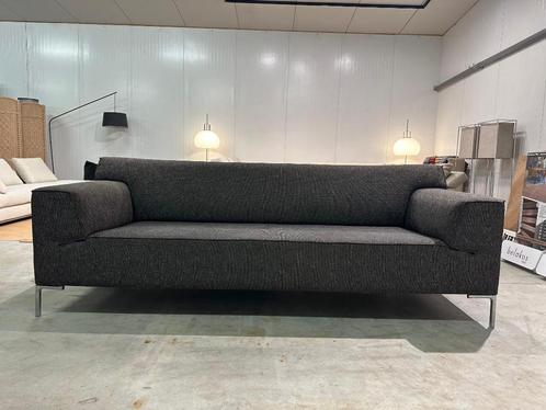 Design on Stock Bloq 3-Zits Bank Bruin – NP: €5.500, Huis en Inrichting, Zetels | Zetels, Zo goed als nieuw, Rechte bank, Driepersoons