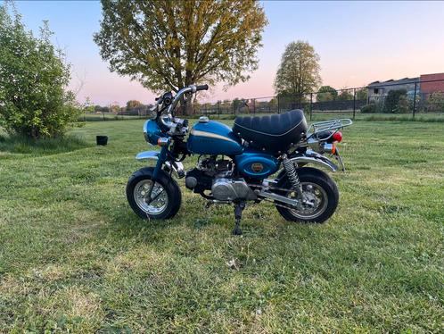 Honda z50j cb750, Fietsen en Brommers, Brommers | Honda, Ophalen