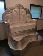 Troon te koop voor feest, Hobby en Vrije tijd, Feestartikelen, Ophalen