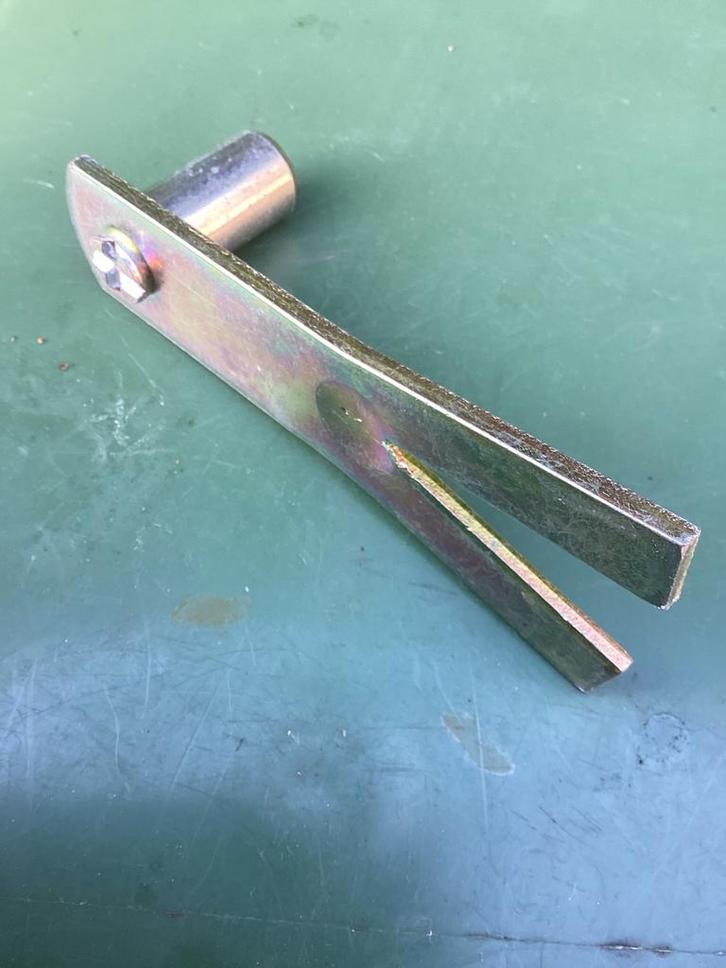 STEEN HAKEN, Bricolage & Construction, Quincaillerie & Fixations, Comme neuf, Enlèvement