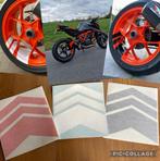KTM <<READY TO RACE>> pijlen stickers velgen 1290/1390/GT/.., Motoren, Ophalen of Verzenden, Zo goed als nieuw