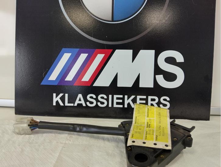 BMW e3 E12 E23 E24 E28 schakelhandel 61311359778 NIEUW, Auto-onderdelen, Transmissie en Toebehoren