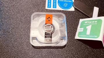 apple ultra screenprotectors(Spigen) beschikbaar voor biedingen