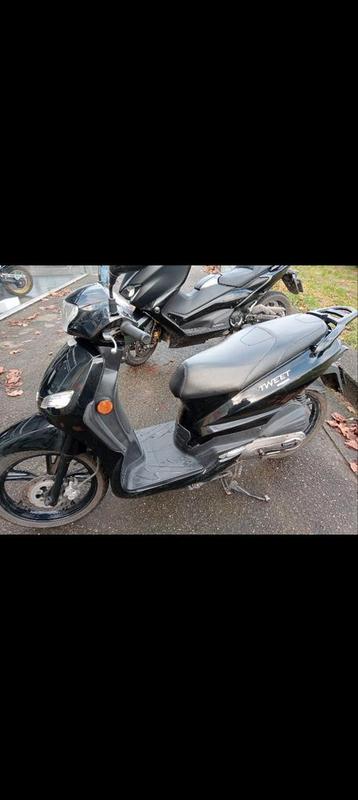Scooter beschikbaar voor biedingen