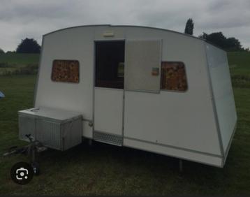 Vintage plooi caravan rapido confort van 1977 beschikbaar voor biedingen