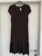 Jurk in fijne tricot / lente - zomer ( bruin ) 36, Kleding | Dames, Jurken, Bruin, Lola & Liza, Ophalen of Verzenden, Zo goed als nieuw