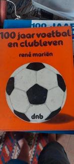 Groot lot  boeken voetbal, Ophalen of Verzenden