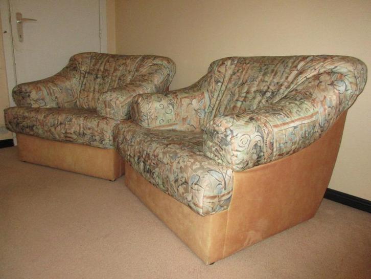 2 fauteuils / 23 EUR voor beide zetels (14 EUR per stuk), Huis en Inrichting, Fauteuils, Stof, Ophalen