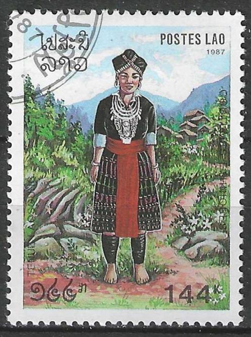 Laos 1987 - Yvert 833 - Etnische Klederdrachten (ST), Postzegels en Munten, Postzegels | Azië, Gestempeld, Verzenden