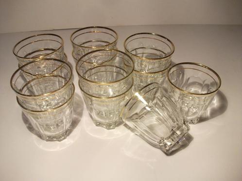 12 Oude glaasjes of likeurglaasjes met 1 gouden ring en rand, Antiek en Kunst, Antiek | Glaswerk en Kristal, Ophalen of Verzenden