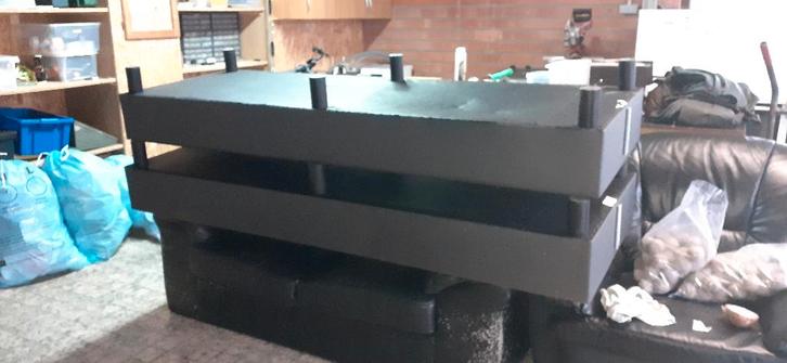 GRATIS Boxspring + matras (140X200), Huis en Inrichting, Slaapkamer | Boxsprings, Gebruikt, 140 cm, 200 cm, Twijfelaar, Grijs